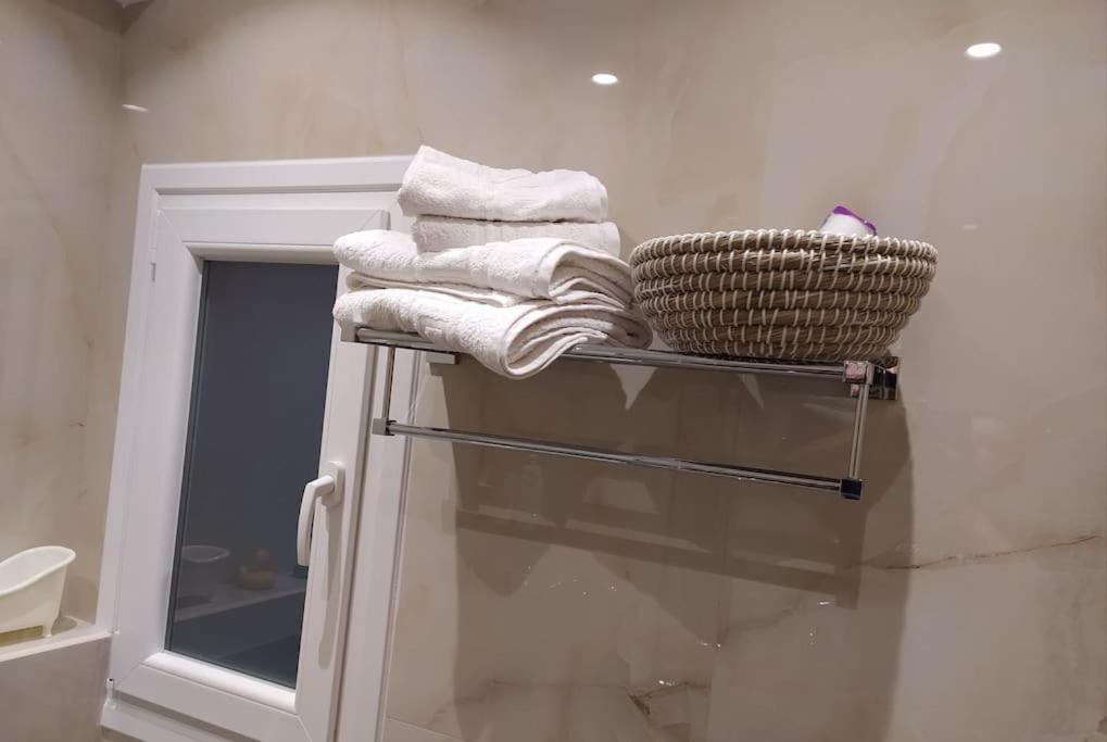Xenofon'S Cozy Apartment Korfu Dış mekan fotoğraf